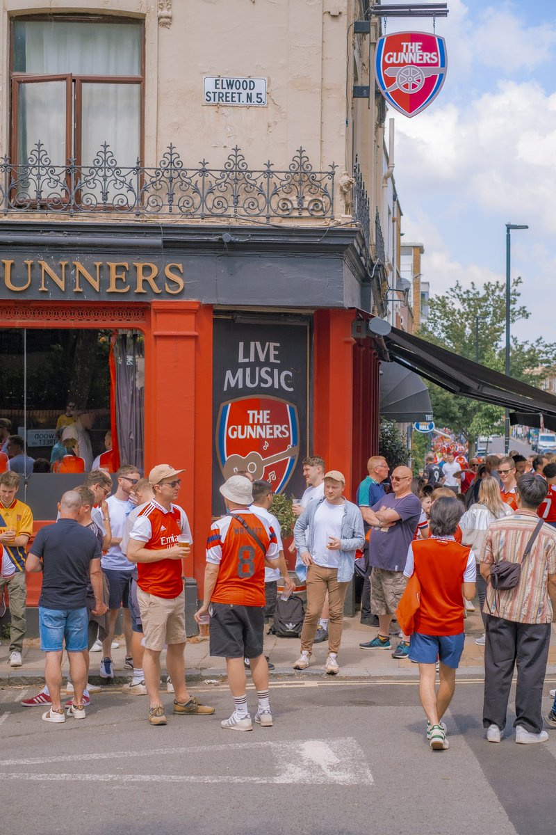 ArsenalSofa's tweet photo. Not the fairytale ending but I had a great time being around fellow fans and not just watching on my own.
@TheGunnersPub https://t.co/5TIqXVIJ5S