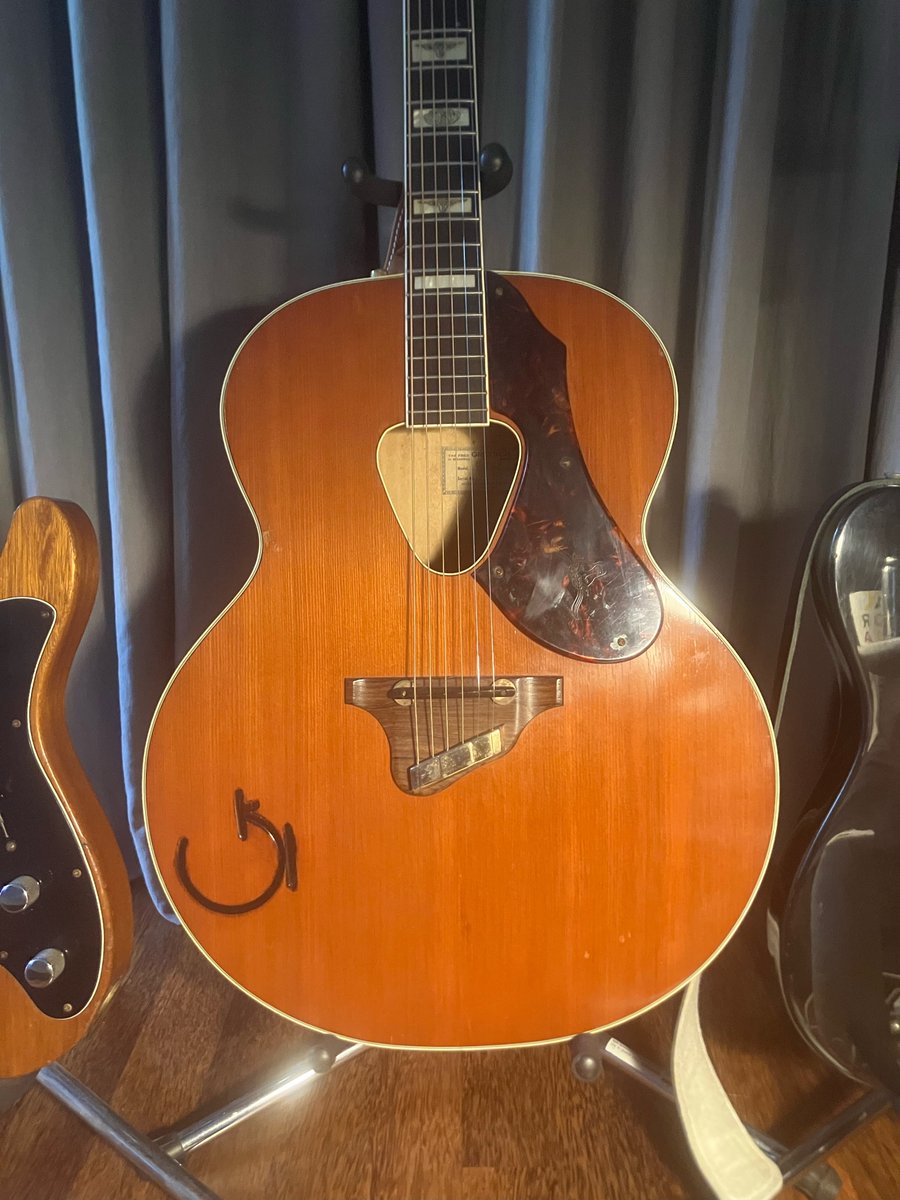 1955 #Gretsch Rancher 
#VintageGuitarMonday #Acoustic @Guitar