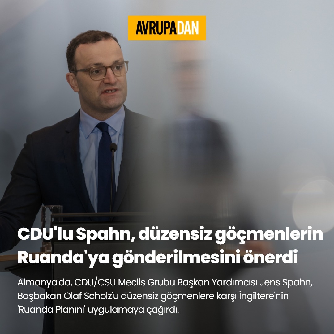 #Almanya'da CDU'lu Jens Spahn, Ruanda ziyaretinin ardından, Başbakan Olaf Scholz'u düzensiz göçmenlere karşı İngiltere'nin Ruanda Planı'nı uygulamaya çağırdı. Stern'e konuşan Spahn, 'Bir mültecinin kaçacağı varış ülkesini seçme hakkı yok' ifadelerini kullandı.