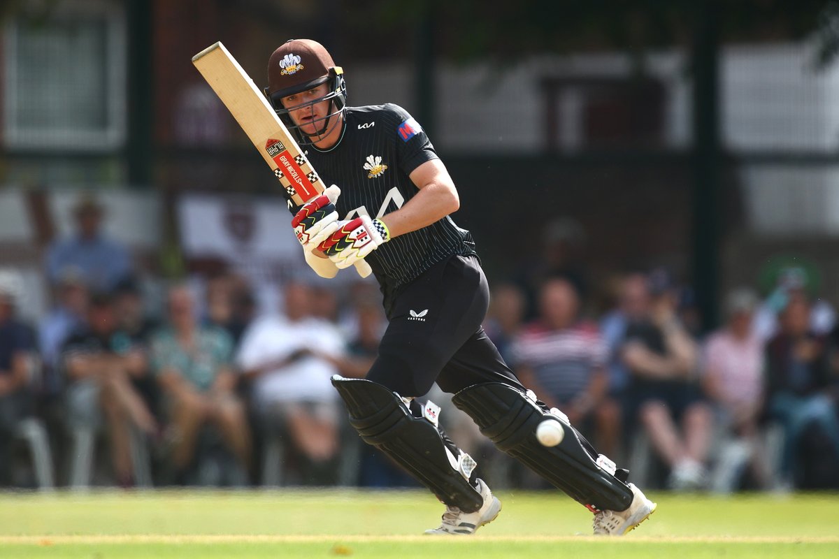 Runs for Ben Geddes as Ashtead go top! It's this week's Surrey Championship round-up courtesy of @spillssport 🏏 Read more ➡ kiaoval.com/aj-sports-surr… 🤎 | #SurreyCricket