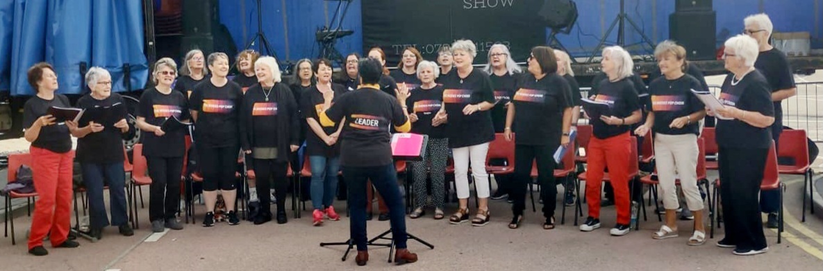 In partnership with Sing Ireland: Bealtaine Festival's Dusk Chorus 🌅Saturday May 25th, 2024, 7:30pm, Maghery Beach, Donegal🏖️The Big Bealtaine Beach Sing with Rosses Pop Choir closes the month-long Festival activities with uplifting popular anthems. Free event, all welcome🌅