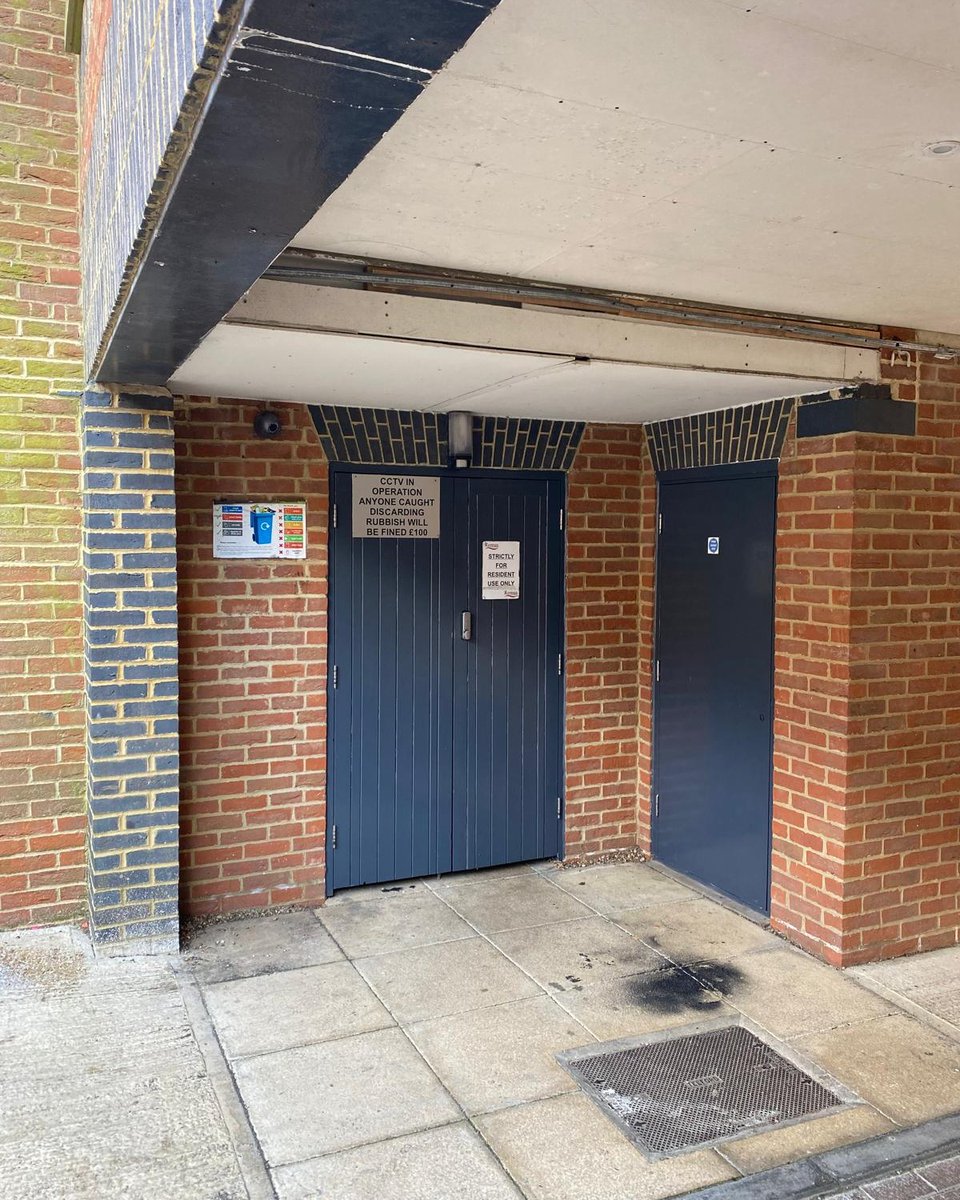 Service doors in need of some tender love and care? Our BML decorators got these looking like new again.

For your Nationwide Security & Facilities Management, 
Call: 02071014800  
Email: enquiries@bmlgroup.co.uk. 
Visit: eu1.hubs.ly/H099Vtw0.

#DoorRestoration #BMLServices