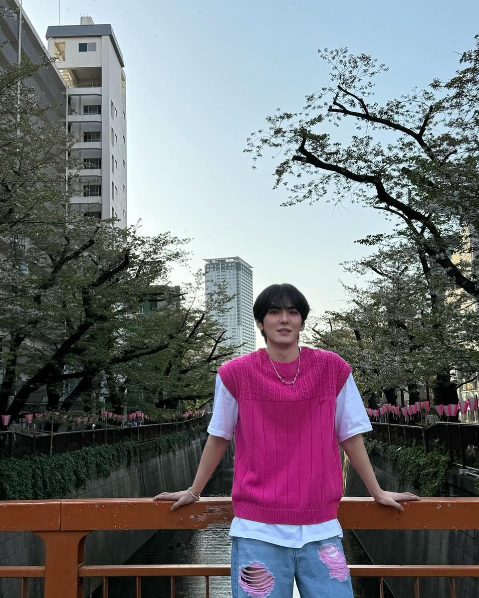HwanHee_Brasil's tweet photo. https://t.co/2MAhEJbW3Z