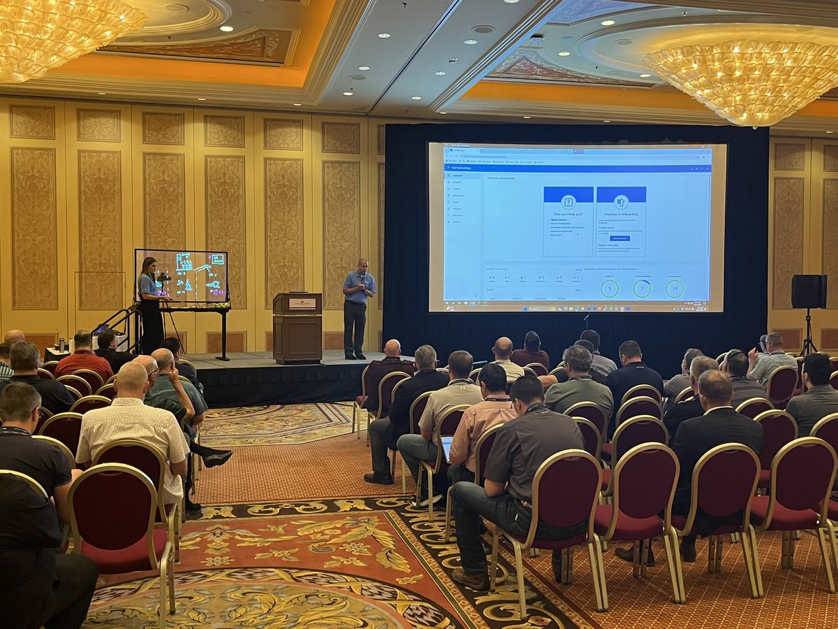 We are on at #DellTechnologiesWorld - #NativeEdge Ask the Expert session with Jeremy - demos and interactive Q/A abound