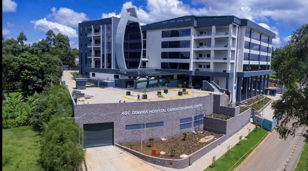 Bossyator's tweet photo. Tenwek Ultramodern Cardiothoracic Centre in Bomet that recently rebranded to AGC Tenwek Mission Hospital, look at the design, no grills like prison, big windows for aeration.. other hospitals need to catch up!!

Can we all agree this is the best hospital facility in Kenya? https://t.co/DvzGyMpGlt