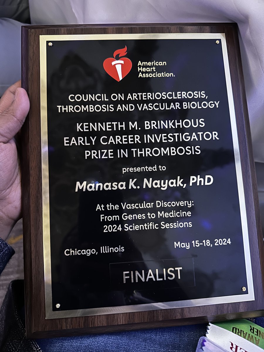 I am truly honored to receive the Kenneth Brinkhous award as a Finalist at #VascularDiscovery24. I am very much thankful to everyone who has contributed and involved in this study. @ChauhanLab @IowaMSTP @IntMedatIowa @UIowaResearch @ATVBCouncil @AHA_Research @AHAScience.