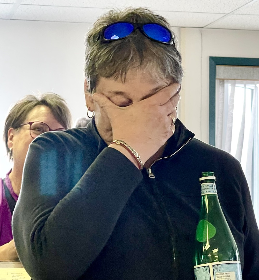 I know it's a holiday Monday, I know it's not about wine ... but it's important, and it needed to be said. It's about the death of a newspaper and what that means for journalism. Read at your leisure. Posted now to Wines in Niagara ... 
👉bit.ly/Stoppress