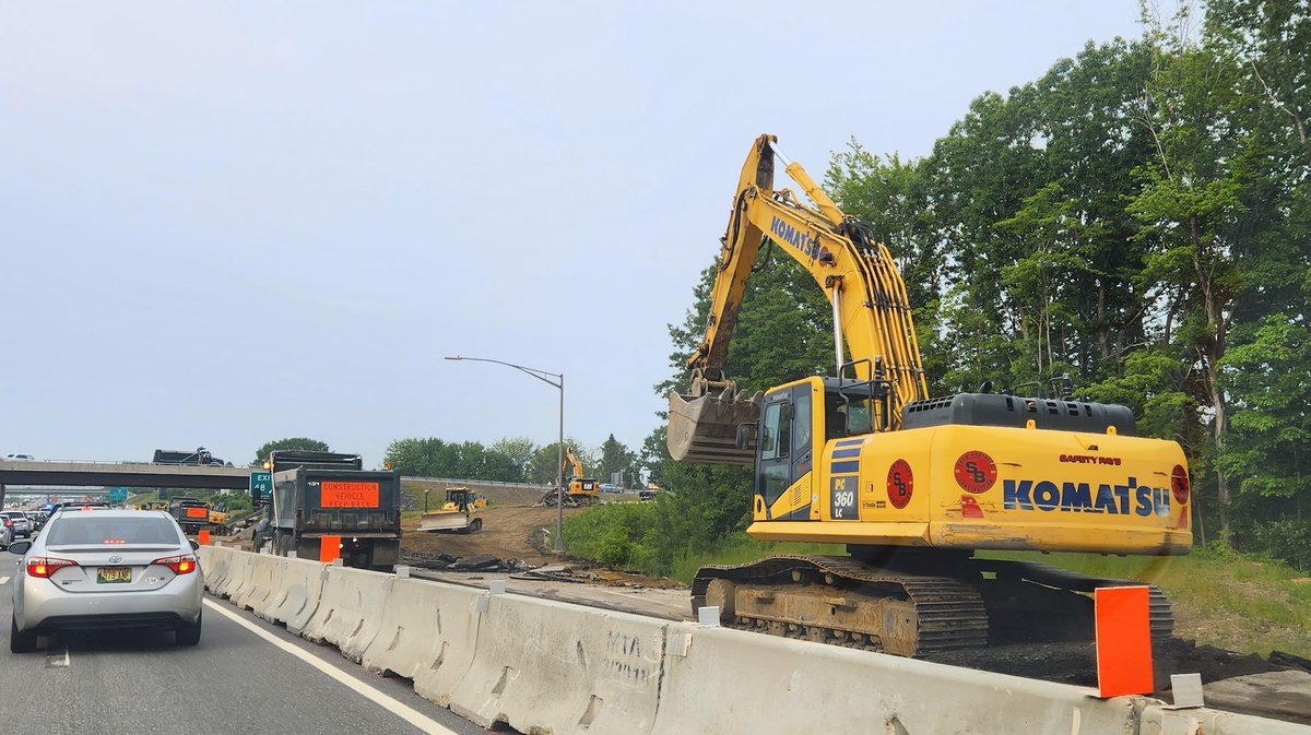 This week's construction and maintenance activities on the Pike can be found here: maineturnpike.com/Traveler-Servi…

Please drive safely.