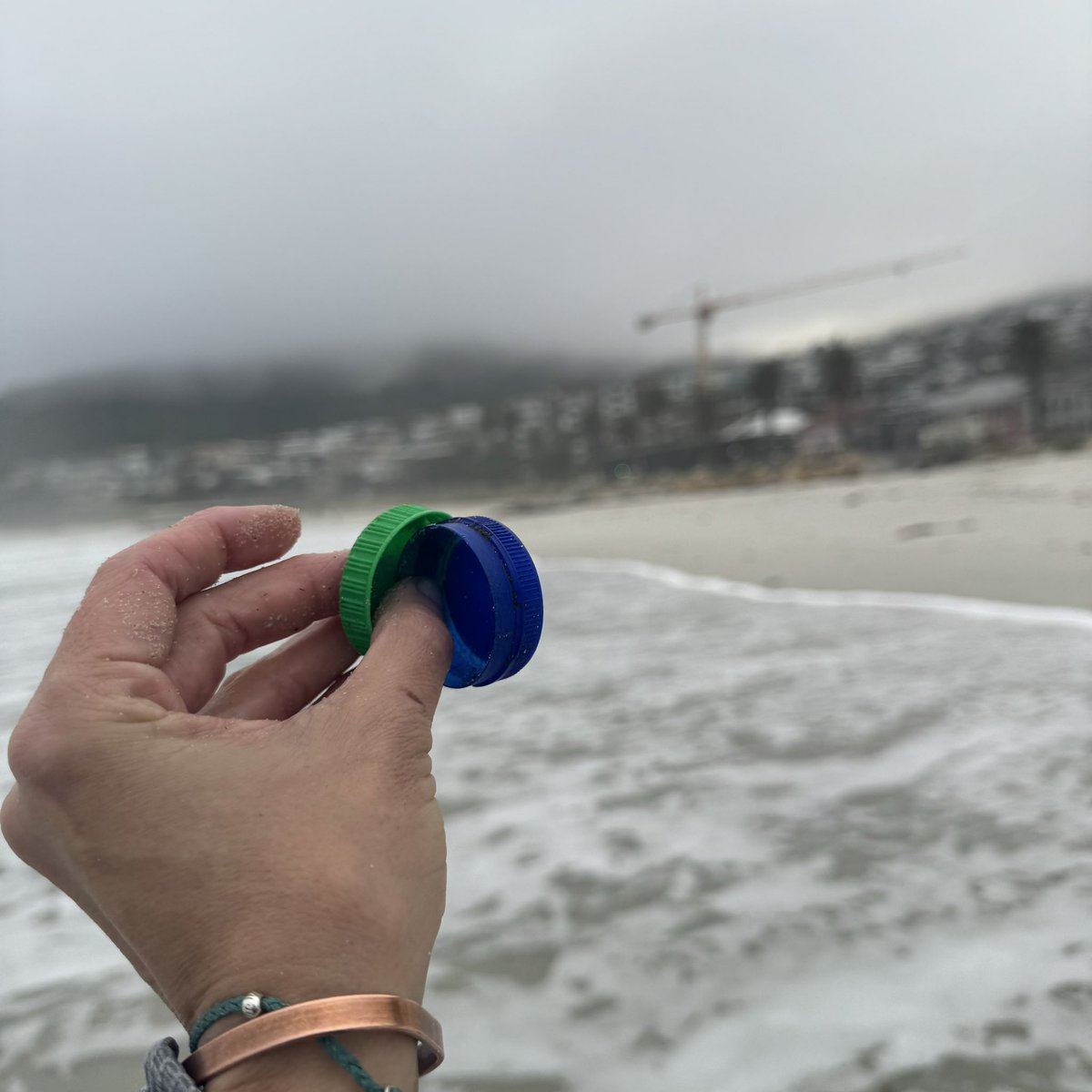 s_abutterfly's tweet image. #shattered #atlanticseaboard  #fulllitter #NoExcuse #stopapathy #saisfullrubbish #seethereallife #southafricanow #noblueflag #seetheplastic #atlanticseaboardcouncil  #whattheh #seapointpromenade