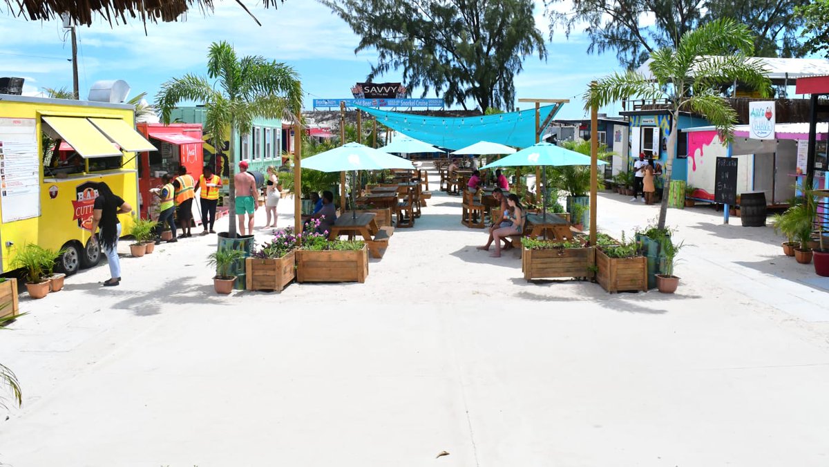 Caribank's tweet photo. Business owners and operators in the Region's #tourism sector can take their service quality to the next level and prepare for Global certification thanks to this CDB- @ctotourism partnership.
Learn more👉 https://t.co/tMowfFCGzz
#Caribdev #MSMEs https://t.co/PD5crcSylE