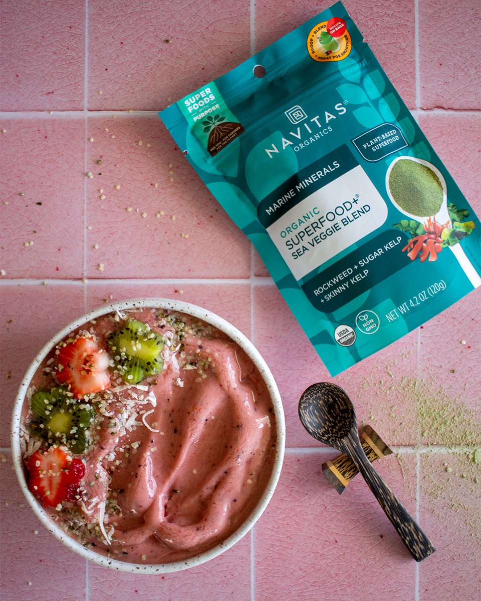 If you’re looking to shake up your #smoothiebowl game, we SEA you! 👀 🌊 Our Superfood+ Sea Veggie Blend—packed with 3️⃣ varieties of 100% organic seaweed—brings a powerful punch of marine minerals & umami flavor to your springtime smoothie bowls. 🥣 Who's ready to make waves?! 🙋