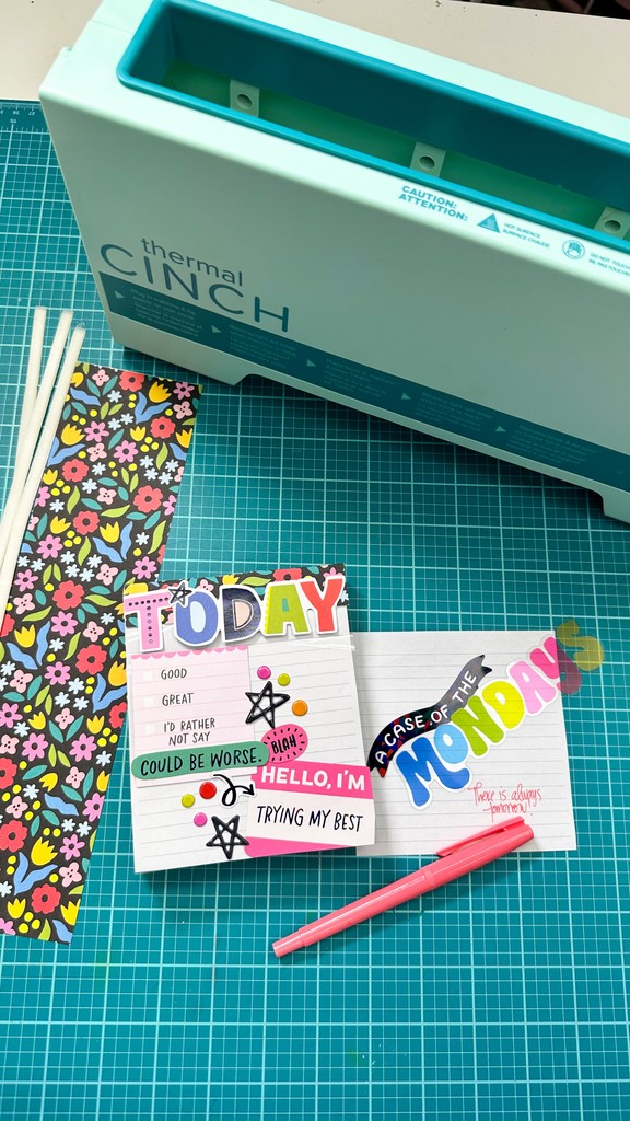 wermemorykeeper's tweet photo. A handmade notepad is ther perfect end-of-year gift for teachers. Make your own with the Thermal Cinch and the @AmericanCrafts Whatevs collection. #bookbinding #diybook #minialbum #minibook #scrapbooking #diynotebook #teachergift #endofyearteachergift
https://t.co/zt7CYyeqxj https://t.co/IzG5Jhyl48