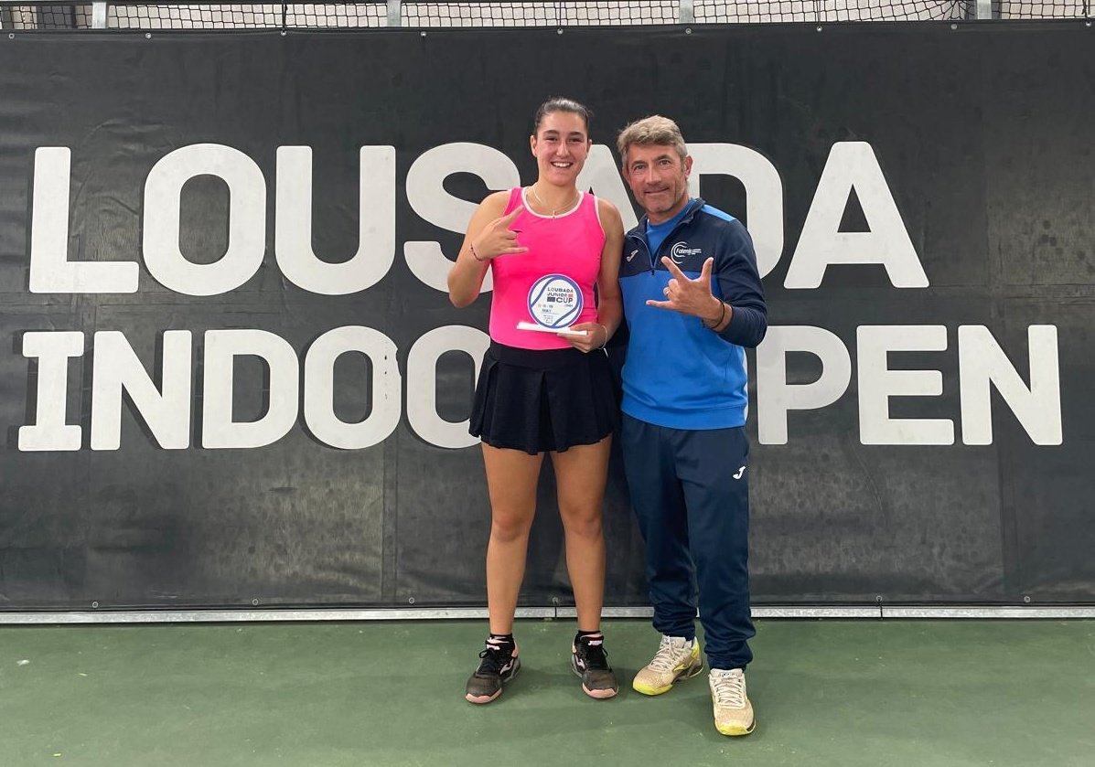 🟩⬜🟩#CEEDASevilla🟩⬜🟩 🎾La tenista del #CEEDA Lorena Sonar se ha subido a lo más alto del podio en categoría femenina en la Copa Lousada Junior organizada por la Asociación Portuguesa de Clubes de Tenis (AT Porto). 👏¡Enhorabuena!👏 #CEEDAndalucía