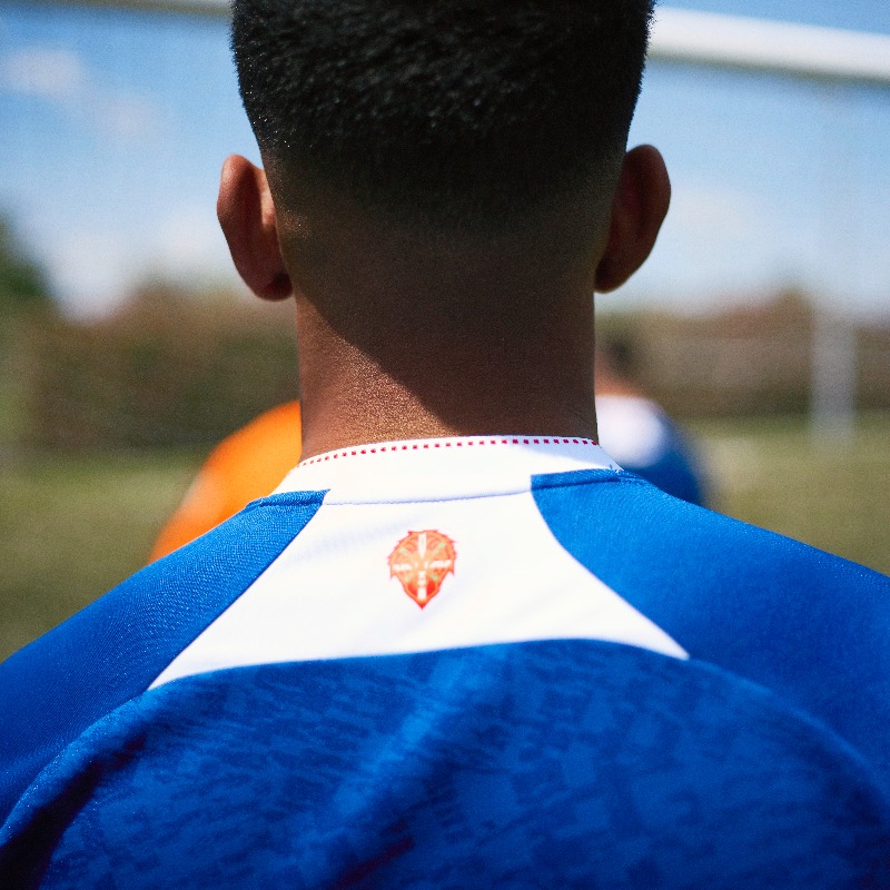 AthleticClub's tweet photo. 🆕 ¿Aún no conoces nuestra segunda equipación para la temporada que viene?
💙 #InFullFlow
🛒 ¡Hazte con ella en las tiendas físicas o en la tienda online! 👇
#Castore & #AthleticClub 🦁