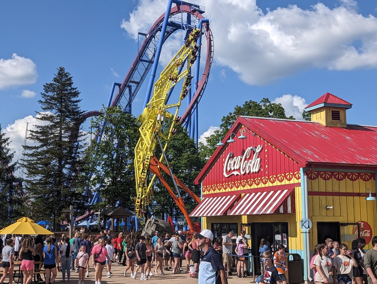 Freestyle drink before or after a ride on Sol Spin? #KICentral #KingsIsland