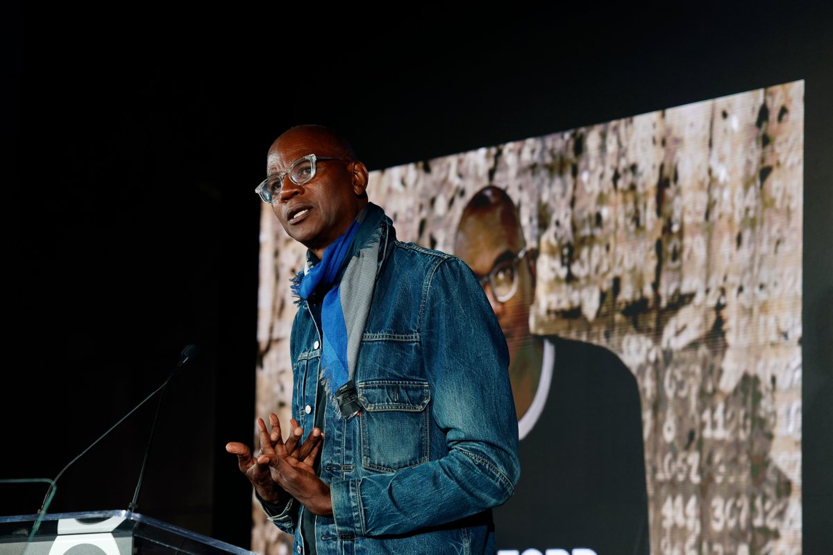 AHJNetwork's tweet image. A week ago, we had the honor of accepting the first ever Getty Prize. We were selected for this award by the incredible Mark Bradford. Let&apos;s take a look back at the wonderful moments we shared together at @gettymuseum!