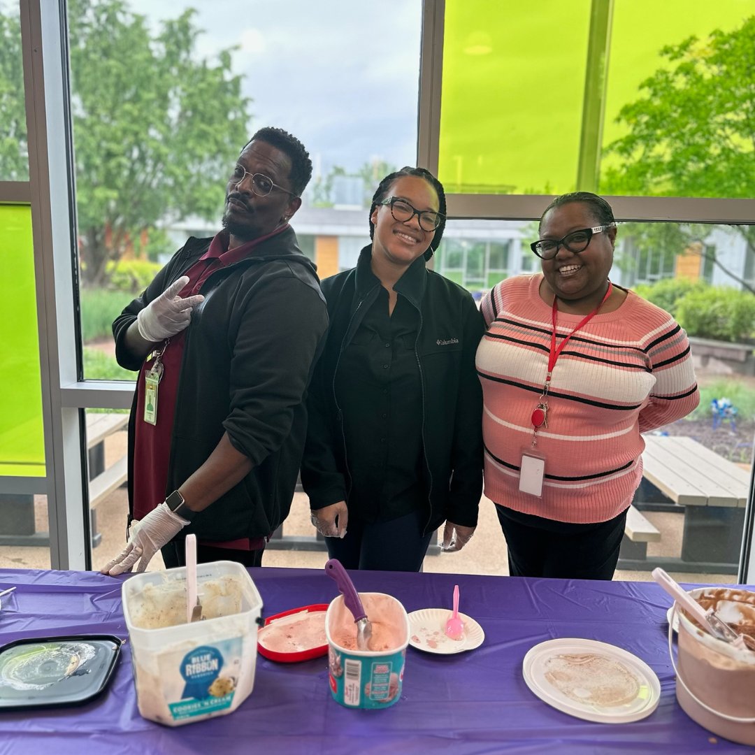 I scream, you scream, we all scream for ice cream! On Tuesday, we held a #MothersDay ice cream social for our Educare DC #moms. Chocolate, strawberry, and vanilla ice cream was served with sprinkles, chocolate, syrup and other yummy toppings. Comment if you attended.