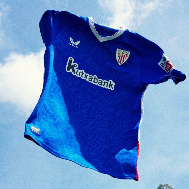 AthleticClub's tweet photo. 🆕 ¿Aún no conoces nuestra segunda equipación para la temporada que viene?
💙 #InFullFlow
🛒 ¡Hazte con ella en las tiendas físicas o en la tienda online! 👇
#Castore & #AthleticClub 🦁