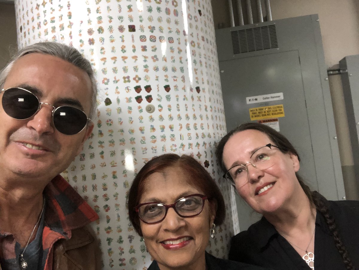 For #LightSourceSelfiesDay2024, Carl Williams, Asmita Patel, and Ina Reichel at @advlightsource's 'Protein Column of Fame' celebrating #Happy20LightSources Day @lightsources @BerkeleyLab @DOEScience @ENERGY