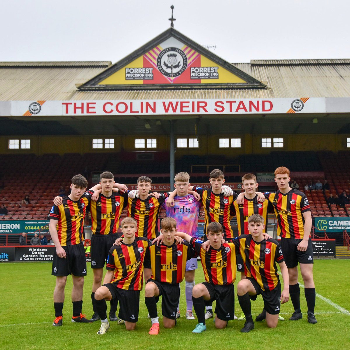 Looking forward to the CAS League Cup Final with this squad of U16 @YoungJags_ boys. They’ll compete against a strong @DundeeFC on Sunday at Inodrill Stadium, Alloa. 130pm KO! Hopefully the Jags fans can give us some support @PartickThistle ❤️💛🖤 #redandyellowarmy
