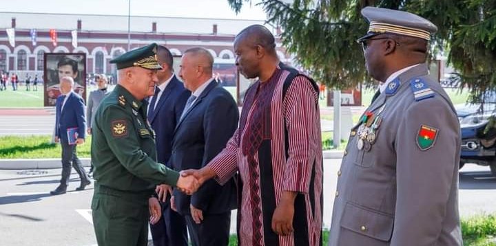 115ème anniversaire de l’Institut militaire de la Culture physique de St Petersbourg: le Burkina Faso participe à la célébration actualite.bf/115eme-anniver… via @ActualiteBf #Lwili #Burkina #BurkinaFaso