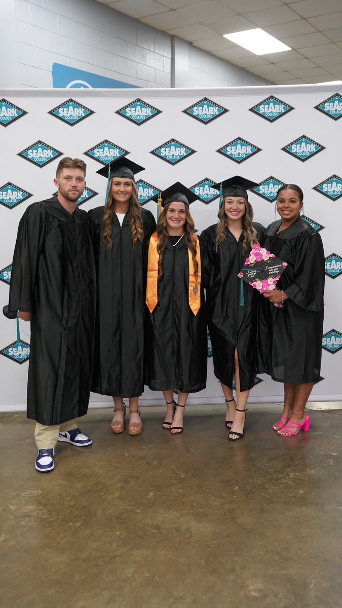 SEARK Shark Athletics tweet media