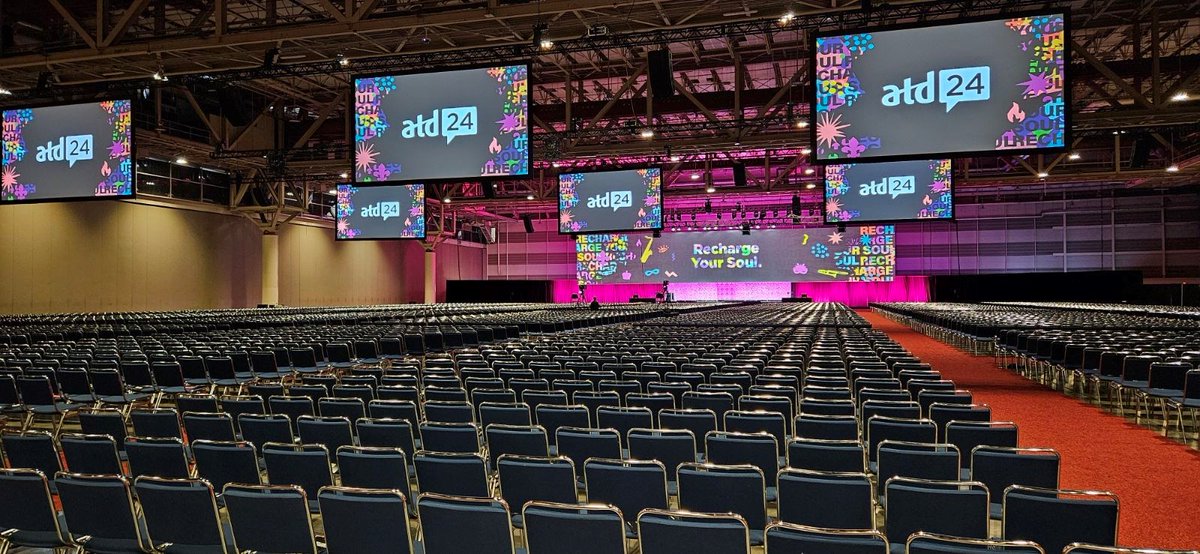 Playback Now tweet media