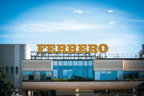 InConfectionery's tweet image. Ferrero North America opens first chocolate processing facility 

#confectionery #Chocolateprocessing #FerreroUSA @PittockJon

Read more here: in-confectionery.com/ferrero-north-…