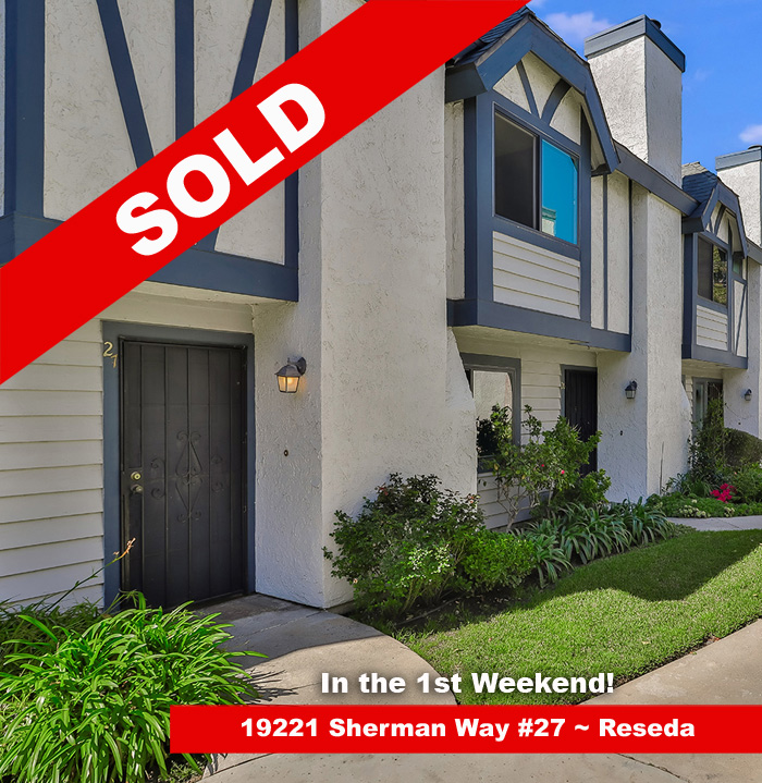 🎉Congratulations to my seller.  🏠Strategic marketing & pricing are key.  Who you work with matters. Call me for a no-obligation market analysis at (818) 606-1735.  #HomeForSale #SellWithSuccess