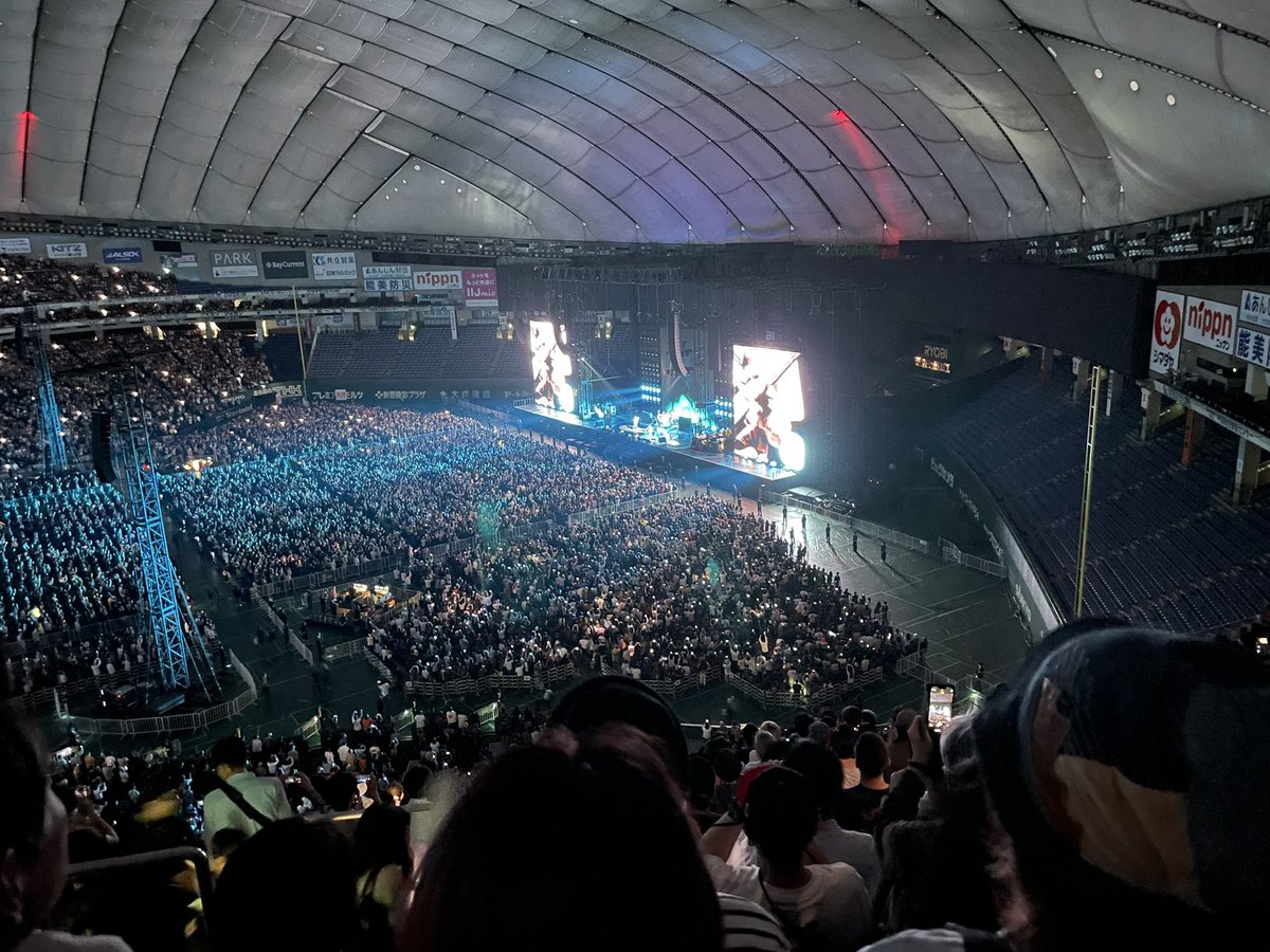 ooKuuY's tweet photo. 親友のおかげで✨人生初の東京ドームでレッチリライブ観てきた😆カッコ良過ぎました🎸‼︎‼︎Spotifyで余韻にひたります🫡
 #レッチリ
#REDHOTCHILIPEPPERS https://t.co/JPhnXGRd7g