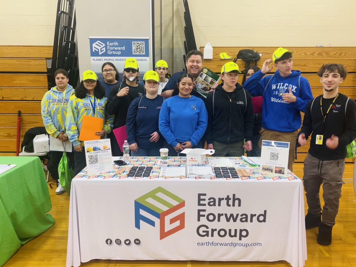 We had a great time showcasing energy-related job opportunities at the annual Construction Career Fairs! It was fantastic to see representation from 18 CTECS schools at this event hosted by A.I. Prince and W.F. Kaynor Tech. Thanks for organizing, MCC! #GreenJobs #EnergyEfficiency
