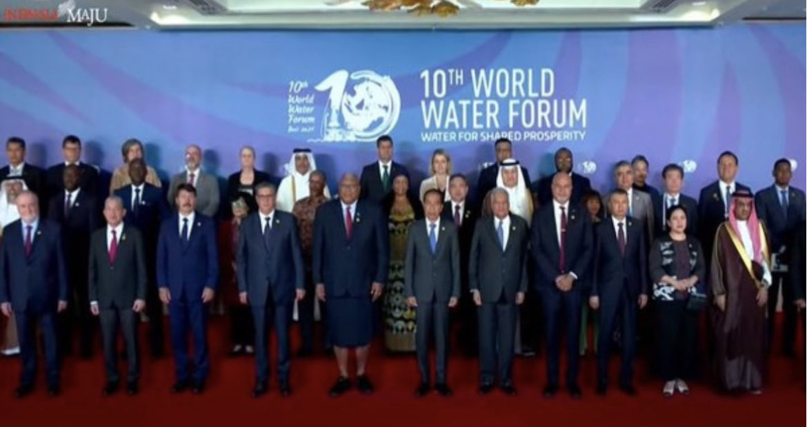 Family photo of Head of States and H.E.President Joko Widodo at Leaders’ meeting 10th World Water Forum on May 18 - 25, 2024 #DubesRIKazakhstanTajikistan #inidiplomasi #rintiskemajuan @kemlu_ri #worldwaterforumbali #bali #indonesia #worldwaterforum2024