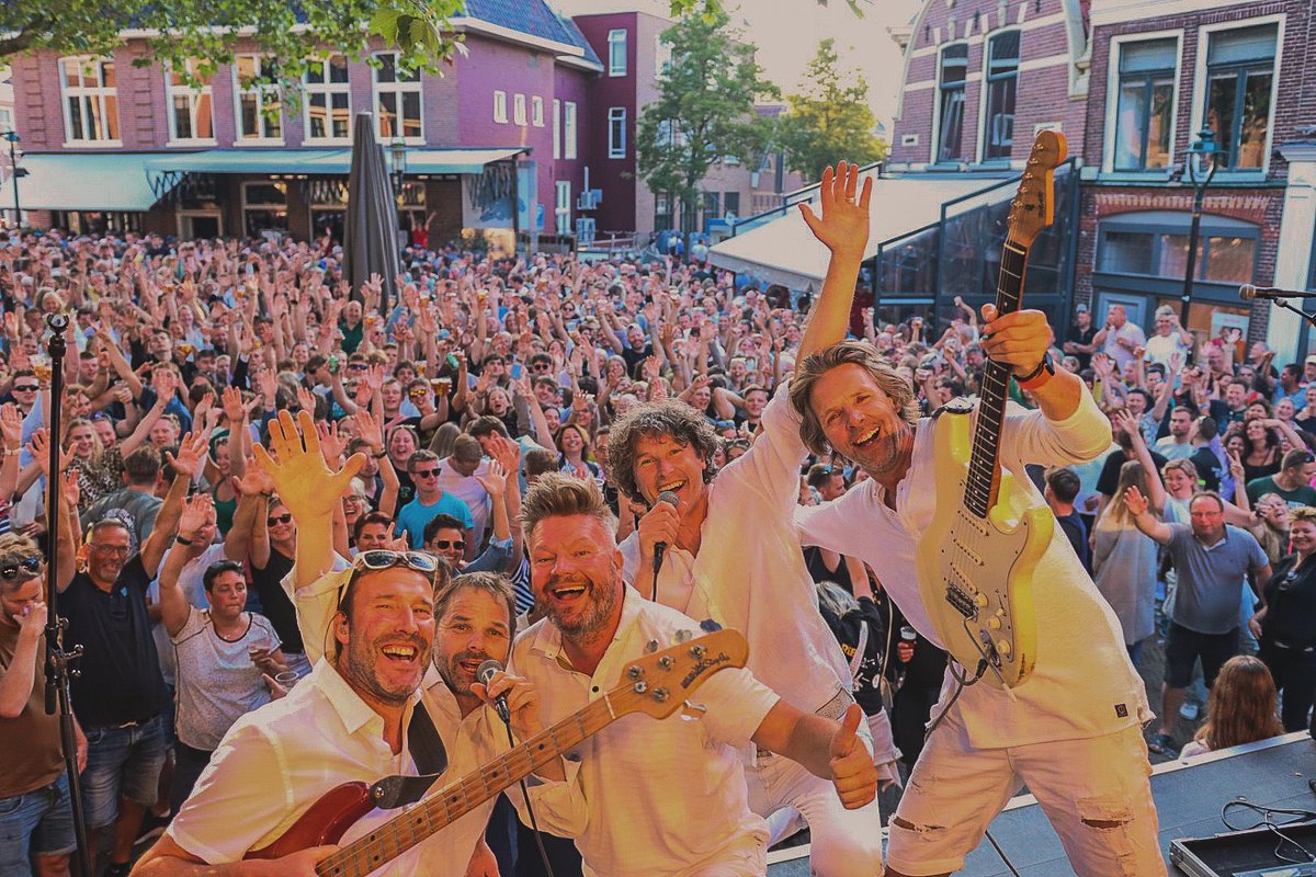 Wauw, wat een waanzinnige pinksterzondag hebben we mogen beleven in Bolsward 🙏