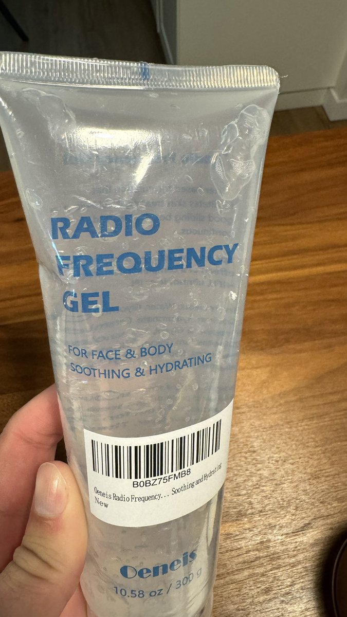 It doesn’t say what frequency I should operate with! 😂 #hamradio