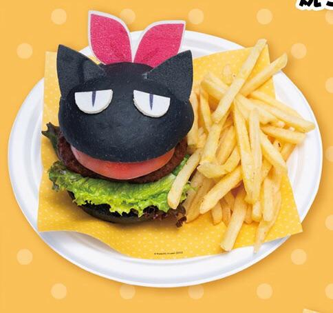 What's the matter babe? You haven't even touched your Nichijou Restaurant-exclusive Sakamoto Hamburger