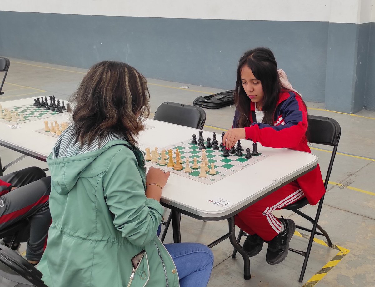 CobaemA's tweet photo. Le deseamos mucho éxito 🌟 a Marely estudiante de #COBAEMAculco 🏫 quien representa al plantel en el Campeonato Estatal de Ajedrez ♟️#CONADEMS. https://t.co/xFtXCm2uGl