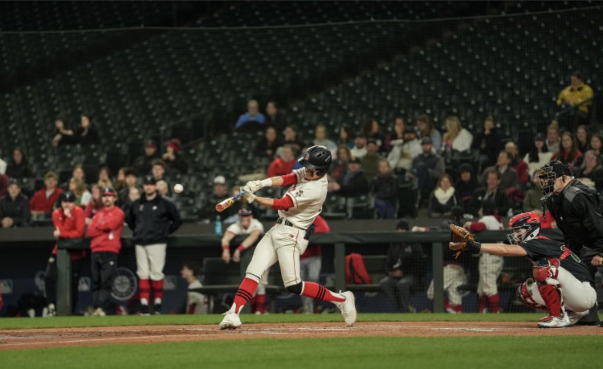Sand13James's tweet photo. Had a fun Junior season with @BaseballBallard. We finished 2nd in Metro and made a state run for the first time since 2001! I hit .282 with a OBP of .396 and a fielding percentage of .972 
@Citybaseballsea @PrepBaseballWA @BaseballNW @prepbaseball 
The future is bright. Go Beavs! https://t.co/88fVtNEo5o