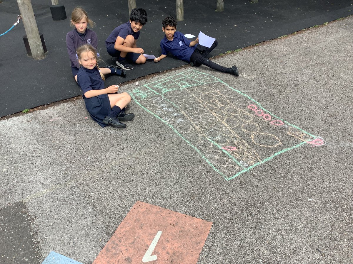 Y2@fircroft.family (@y2_fircroft) on Twitter photo For ‘Outside Learning Day’, Year 2 were tallying the different coloured cars that drove down the street. We then went into the playground to make giant pictograms from that information. For ‘Outside Learning Day’, Year 2 were tallying the different coloured cars that drove down the street. We then went into the playground to make giant pictograms from that information.
