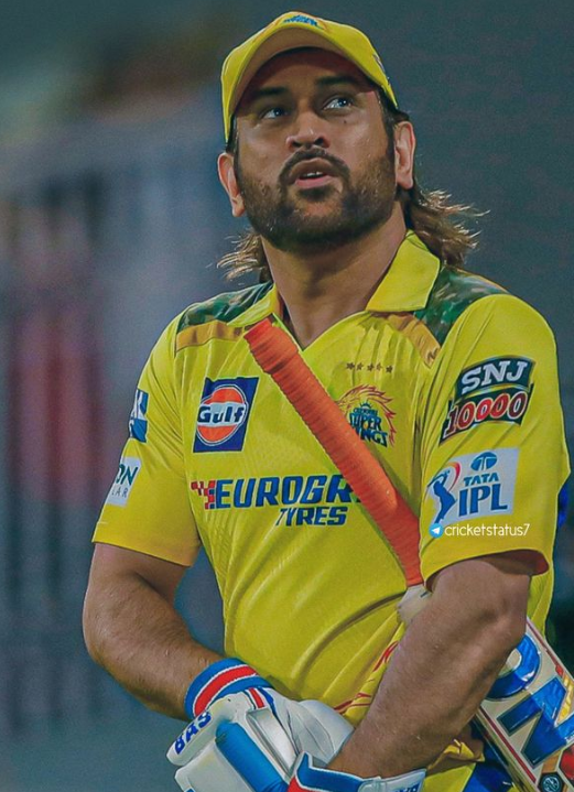 cric_flip's tweet photo. MS Dhoni said, "As a leader, you have to earn the respect of the people. You can't command or demand respect. You need to earn that respect."
#thala #msdhoni #dhoni #CSK_RCB #ipl2024 #kkrvsSRH #TATAIPL https://t.co/Zw1T0Yuooc