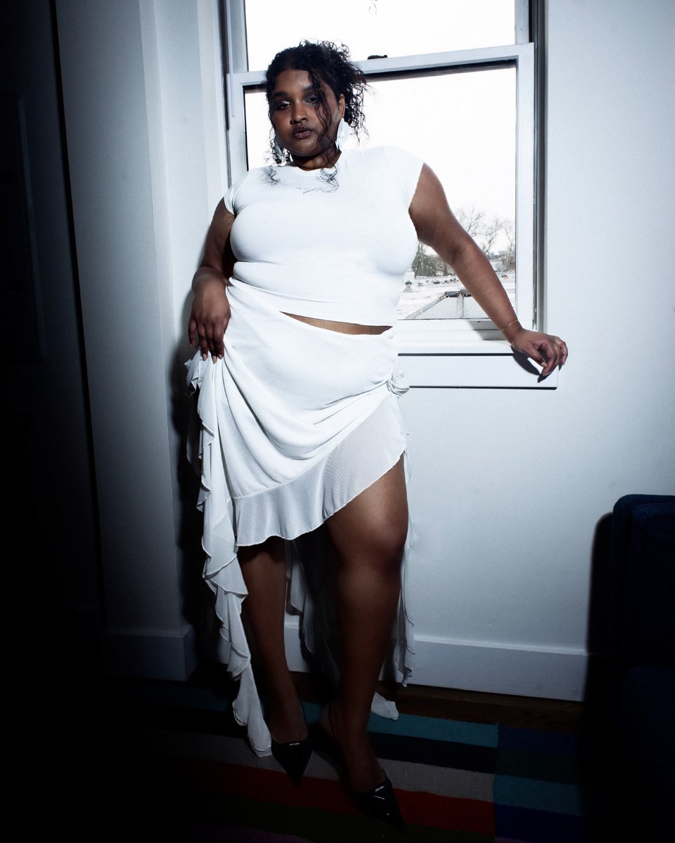 Instagram tweet media