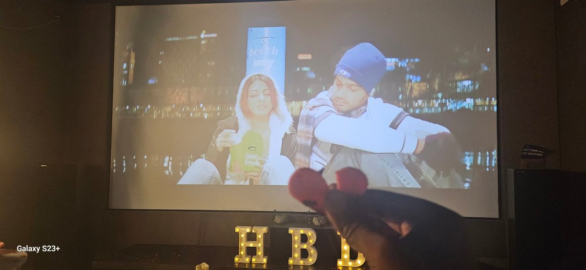 mohanprash20's tweet image. A day which become permenantly stored in my core memory what a wholesome day it was ...🫠 never thought i would celebrate with you on this year cheers!!!!! 30 🥳 thanks dear you made my day..🥺🥺