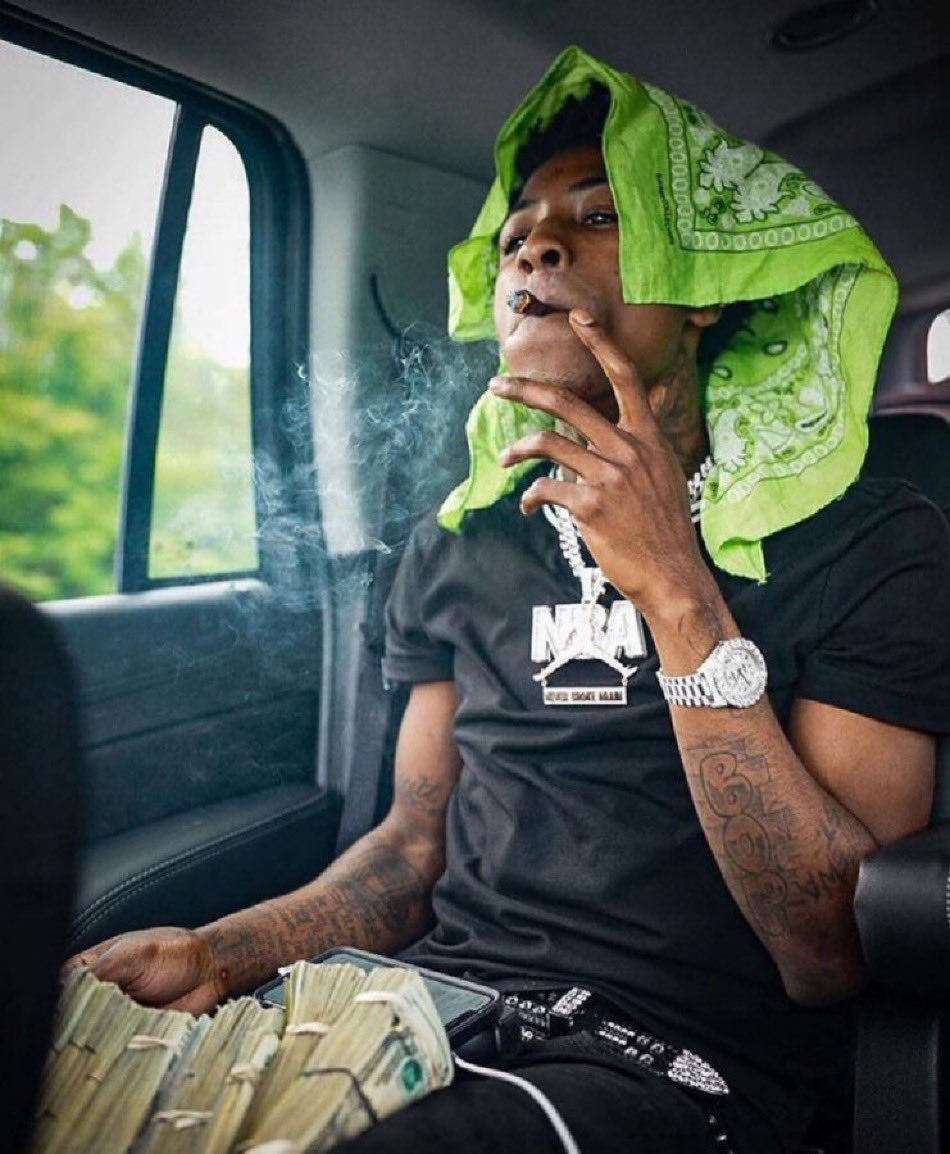 ybdeyo's tweet photo. Rappers with the MOST gold songs💿

NBA YoungBoy - 98
Kanye West - 92
Drake - 80
Eminem - 73
Future - 71
Lil Baby - 59
J Cole - 56
Juice wrld - 49 https://t.co/scfZYIgABb