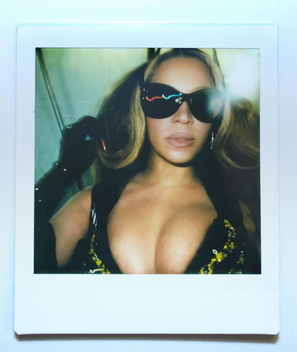 Beyoncé’s eyewear at RWT (a thread)