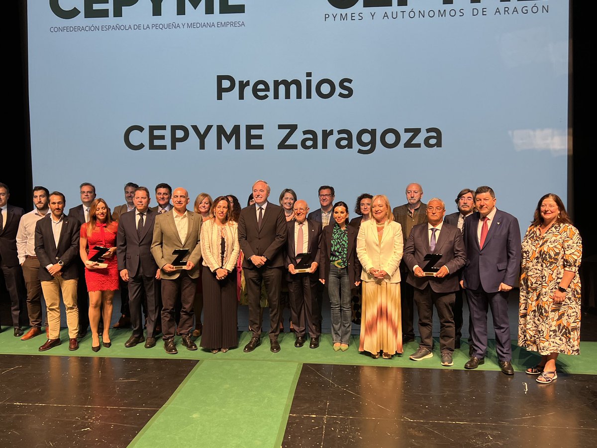 CEPYME Zaragoza ha celebrado la primera edición de sus premios. 
En esta gala, nuestro presidente de <a href="/GrupoAgreda/">Grupo Ágreda</a> Juan José Calvo, ha sido reconocido como Embajador CEPYME 2024 por su contribución al fortalecimiento de las pymes, tanto en nuestra comunidad como a nivel nacional