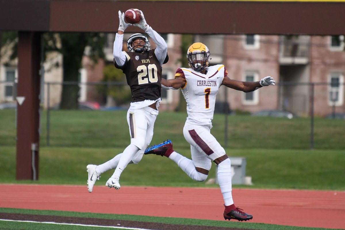 Ian Olsen (@ianolsen04) on Twitter photo #AGTG After a great conversation with <a href="/CoachBrewster50/">Michael Brewster</a> I’m blessed to announce I’ve received my first D1 offer from <a href="/valpoufootball/">Valpo Football</a>!
<a href="/CoachLFox/">Landon Fox</a> <a href="/Coach_Symmes/">Matthew Symmes</a> <a href="/CoachKyleBrey/">Kyle Brey</a> <a href="/Coach_Demory/">Demory Lawshe</a> <a href="/CoachDennisIMG/">Coach Chris Dennis</a> <a href="/CoachPondIMG/">Jeff Pond</a> <a href="/nexgenscouting/">Keith Smilie</a> #AGTG After a great conversation with <a href="/CoachBrewster50/">Michael Brewster</a> I’m blessed to announce I’ve received my first D1 offer from <a href="/valpoufootball/">Valpo Football</a>!
<a href="/CoachLFox/">Landon Fox</a> <a href="/Coach_Symmes/">Matthew Symmes</a> <a href="/CoachKyleBrey/">Kyle Brey</a> <a href="/Coach_Demory/">Demory Lawshe</a> <a href="/CoachDennisIMG/">Coach Chris Dennis</a> <a href="/CoachPondIMG/">Jeff Pond</a> <a href="/nexgenscouting/">Keith Smilie</a>