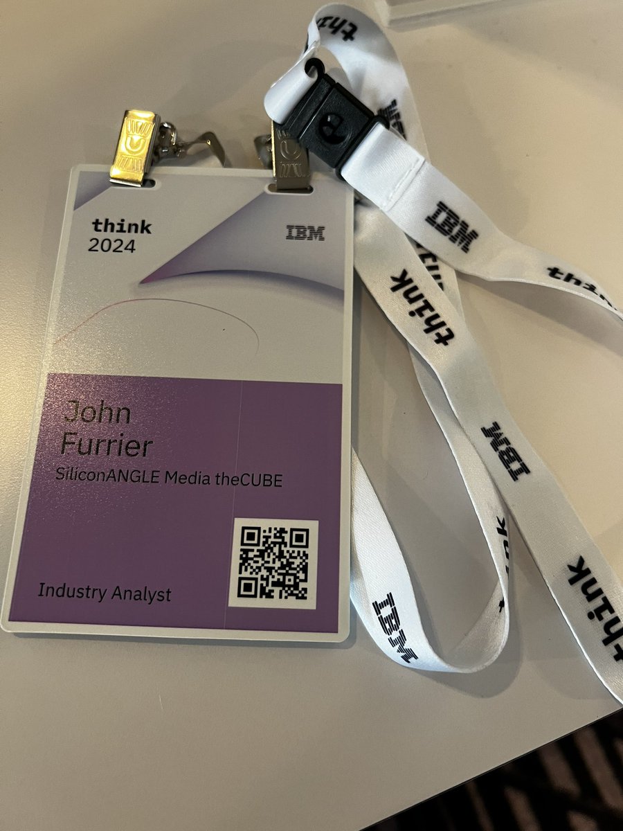 furrier's tweet image. The pop up @theCUBE is online in Boston for #ibmthink @SiliconANGLE coverage begins right now. Are you ready? Omni Hotel level 5 @zkerravala @SanjMo @holgermu thx @IBM for having us.