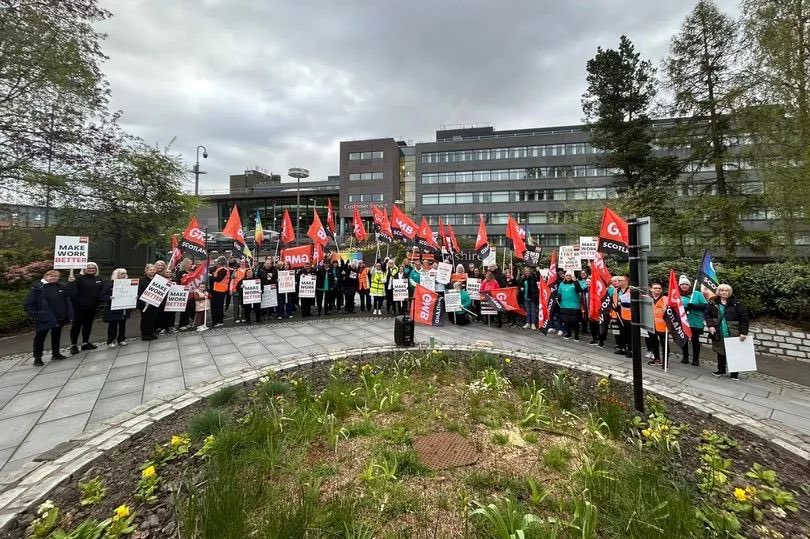 WIN 🚨 | A 5 day strike by care workers has resulted in a big annual pay rise of £2,900 and £14,000 in back pay. Great work by @GMBScotOrg and @gmb_union!
