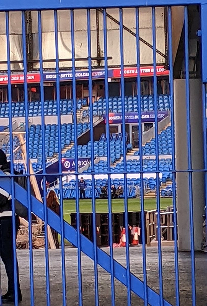 WAIT I FORGOT ABOUT THIS EPISODE 4 FILMING AT CARDIFF STADIUM OH MY GOD I'M GONNA BE RIGHT!!! #dwsr