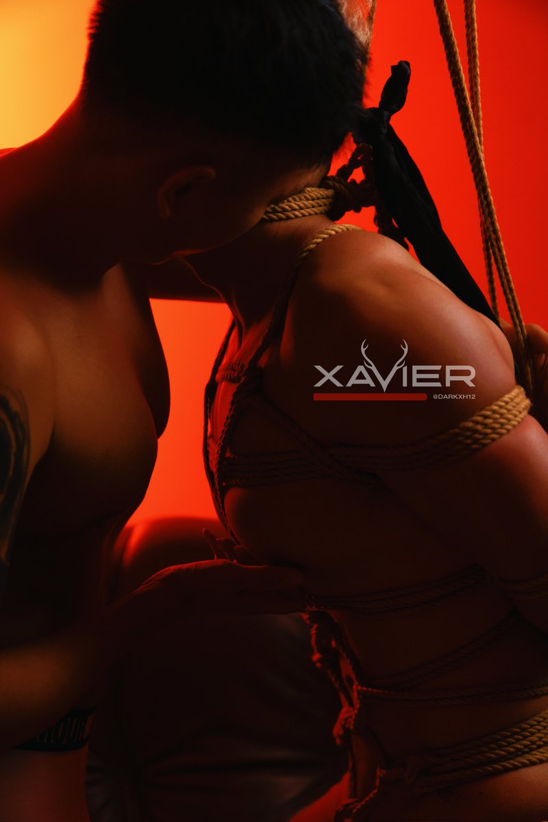 尽揽怀中 你是打包好的礼物🧡<a href="/Darkxh12/">SeveM</a> 

🪢&amp;📷：<a href="/Mrmuzi24/">MRMUZI</a>