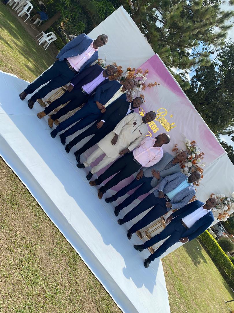 Fam <a href="/FcOdudua/">Odudua FC Official</a>